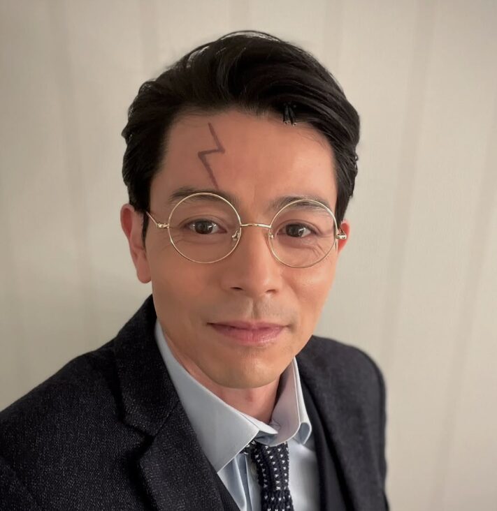 舞台「ハリー・ポッターと呪いの子」でのハリー・ポッター役・吉沢悠